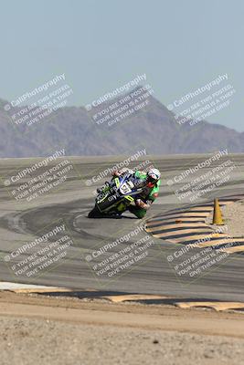 media/Oct-02-2025-Racers Edge (Thu) [[2c91cb6ab3]]/2-A Group/Session 5-Turn 12 (130pm)/